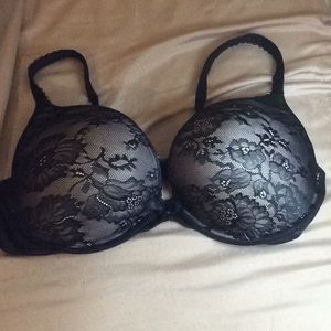 Victoria’s Secret lace bra